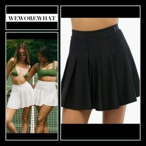 NWT WEWOREWHAT Tennis Skort | size M | Black Pleated Skirt with Built in Shorts
